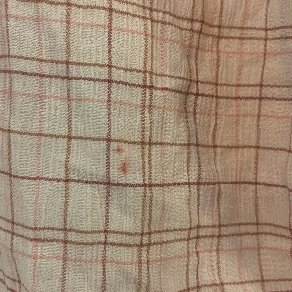 Patagonia Beige and Red Plaid Casual Button Down Shirt - Picture 5 of 6